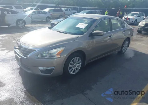 2015 Nissan Altima 2.5 S from USA, damaged, VIN 1N4AL3AP5FC222880